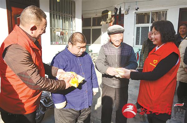 yaohf1712118.jpg