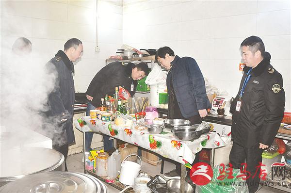 yaohf1712135.jpg