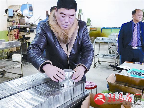 liujx1901271.jpg