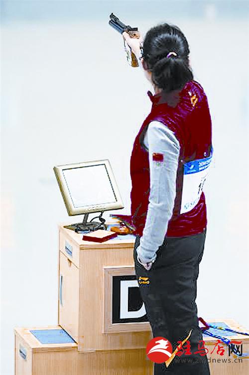 hzh140951.jpg