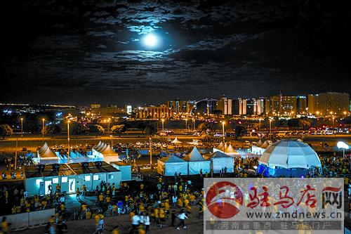 reny140738.jpg