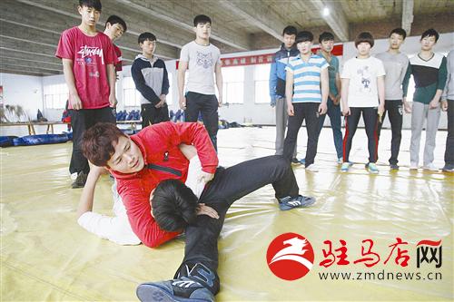 zhangz1412198.jpg