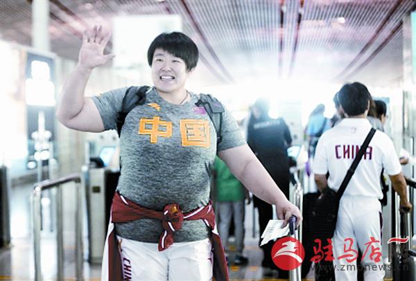 zhangxj160814.jpg