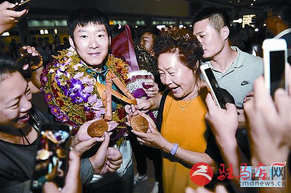 yangf160986.jpg