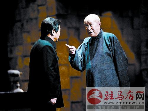 yangf1411116.jpg