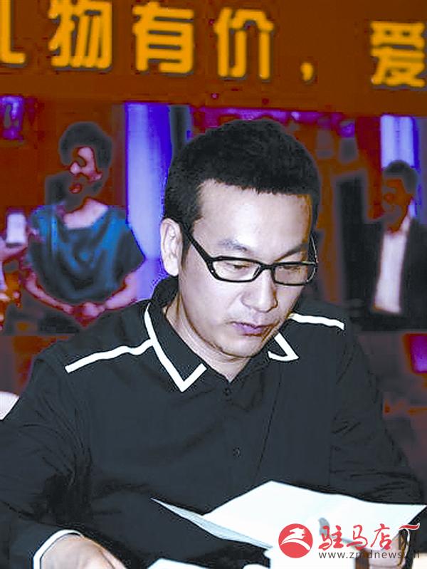 yangf151012.jpg