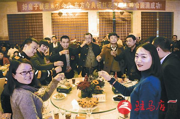 yuanzh1512131.jpg