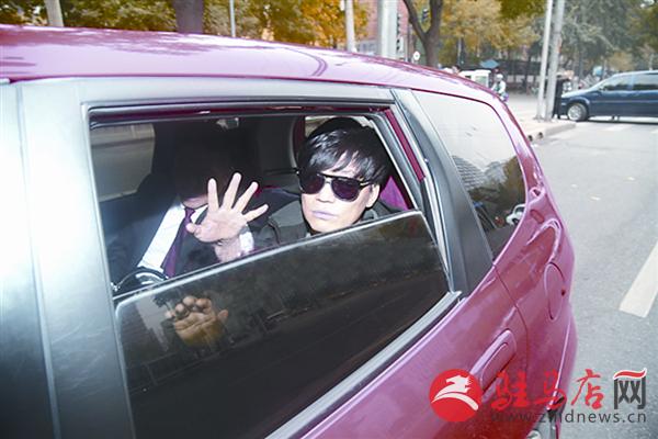 zhangxj161019.jpg