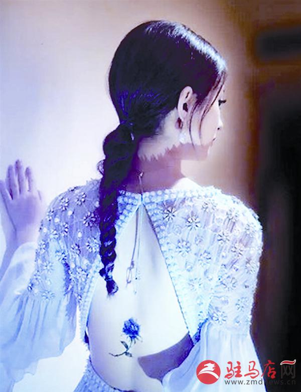 yangf1610128.jpg