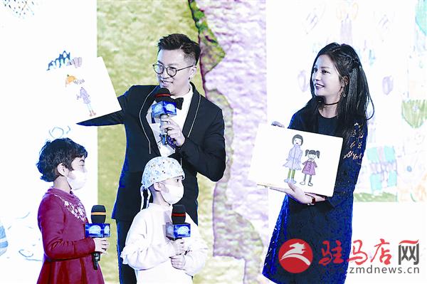 yangf1612102.jpg
