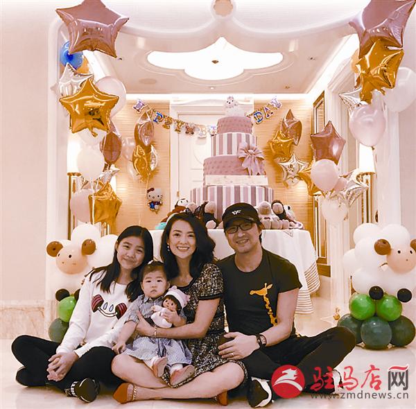 yangf1612109.jpg
