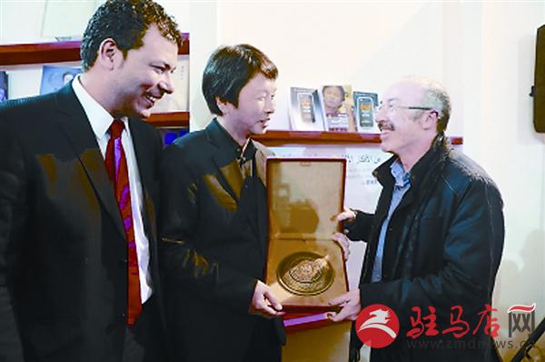 yangf170237.jpg