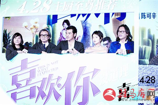 daih170335.jpg