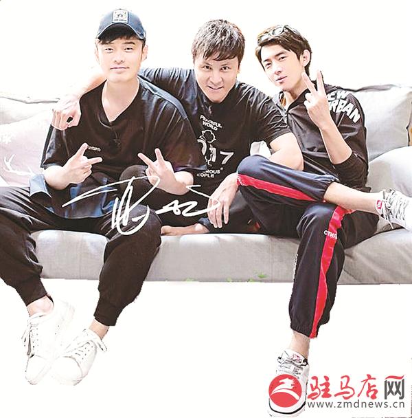 daih17119.jpg
