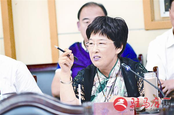 zhaol170651.jpg