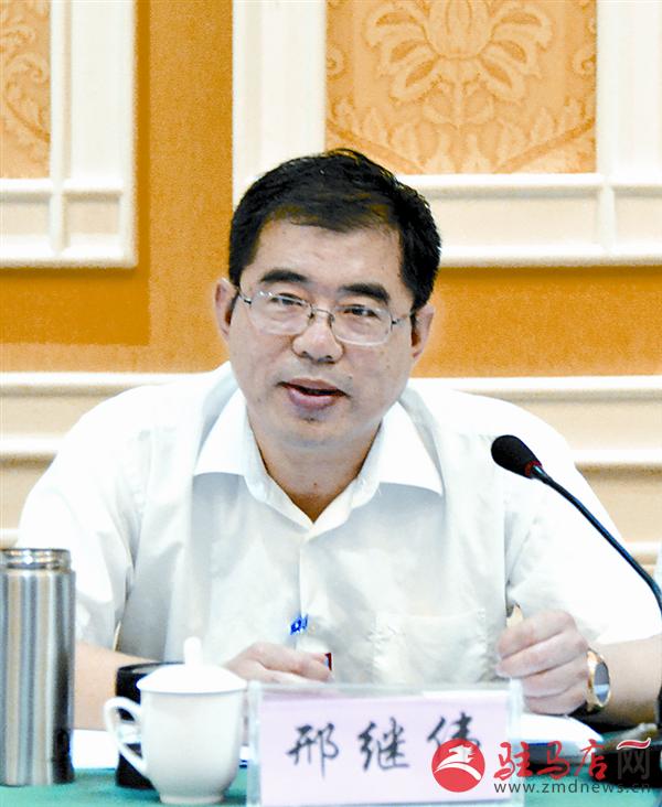 zhaol170647.jpg