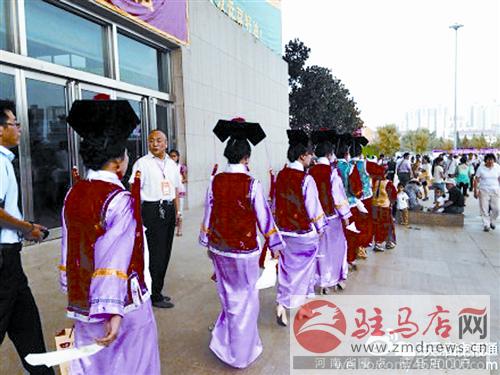 yuanm140919.jpg