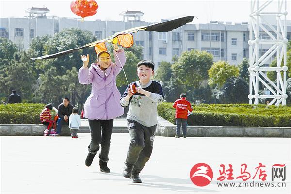 zhangz150328.jpg