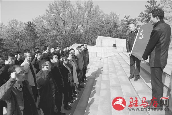 zhangz1503288.jpg