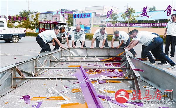 zhaol150861.jpg
