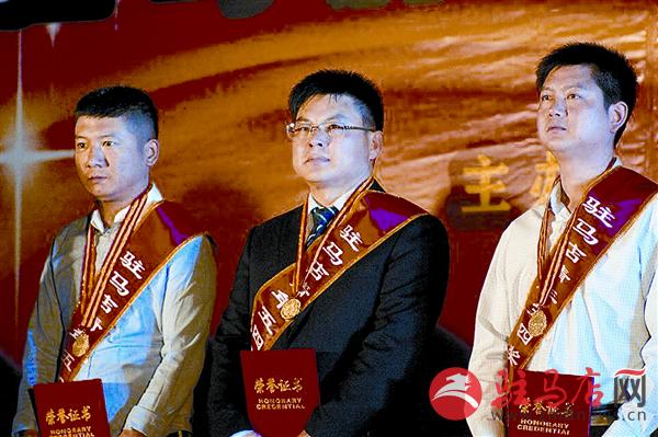 yangf1508117.jpg
