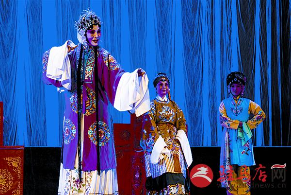 zhaol151214.jpg