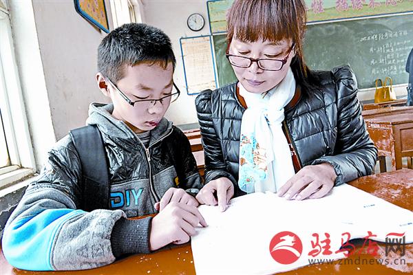 zhaohm15122.jpg
