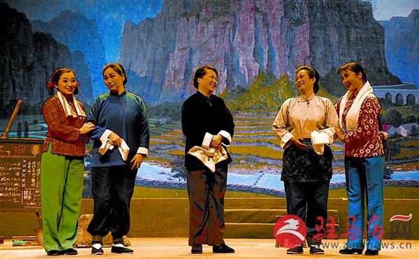 zhaol160140.jpg
