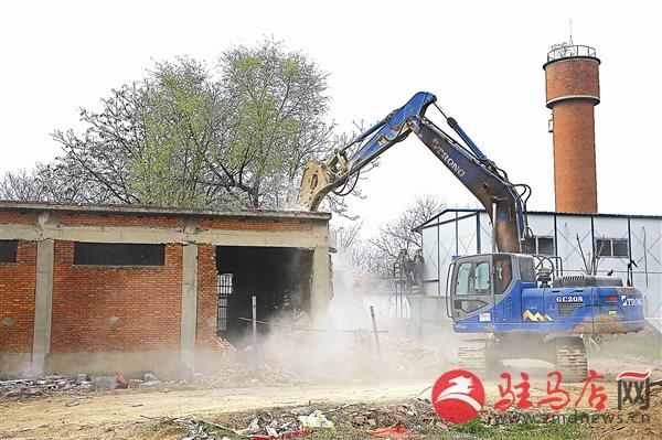zhangz16042.jpg