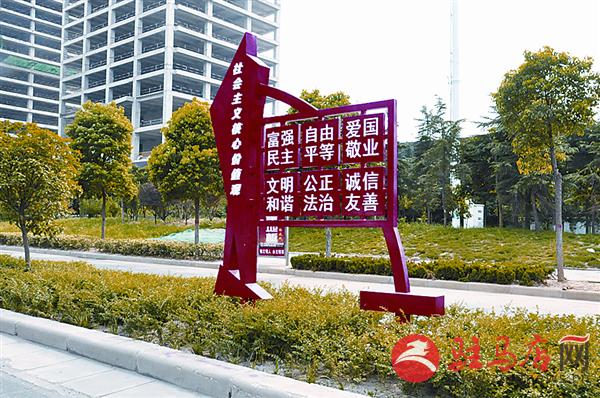 zhaol16083.jpg