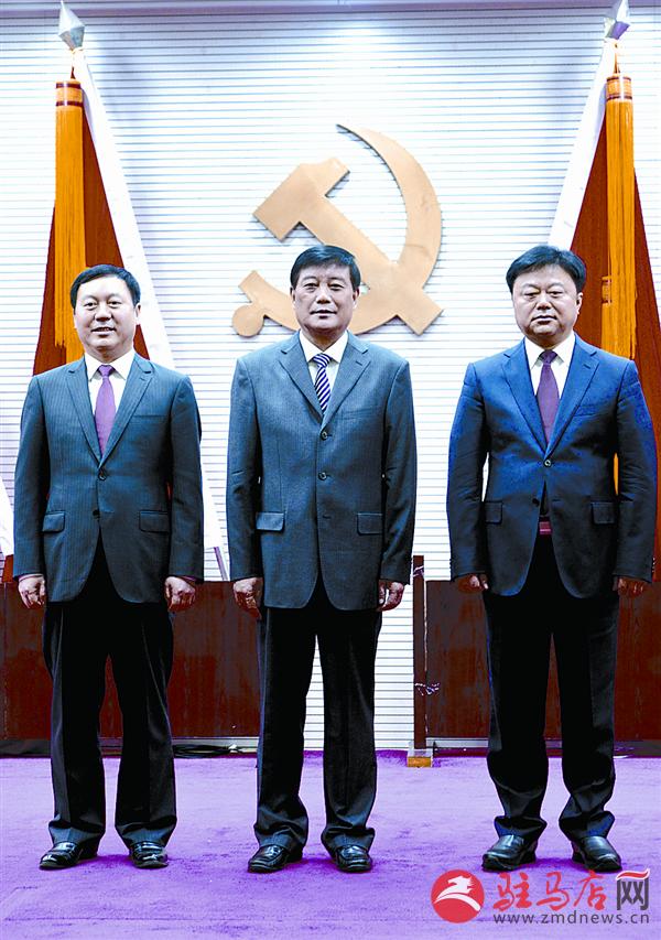 zhaol160990.jpg