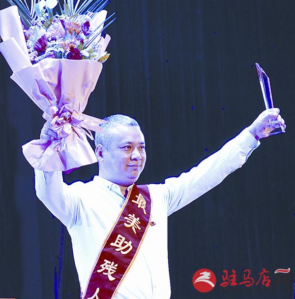hxy1705259.jpg