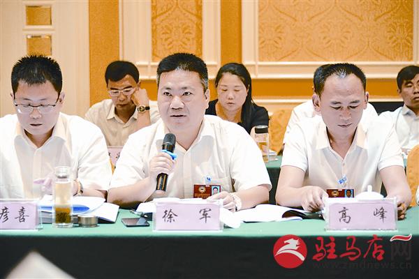 hxy1706141.jpg