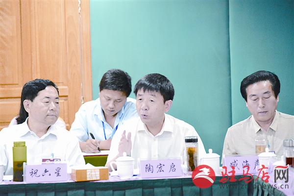 hxy1706199.jpg