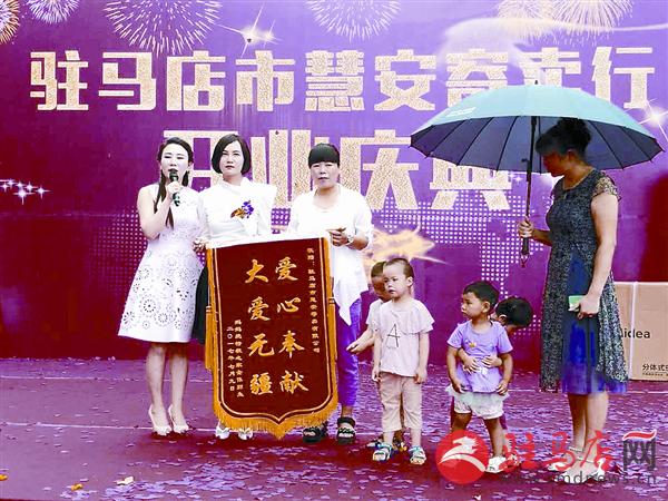 zhaol170721.jpg
