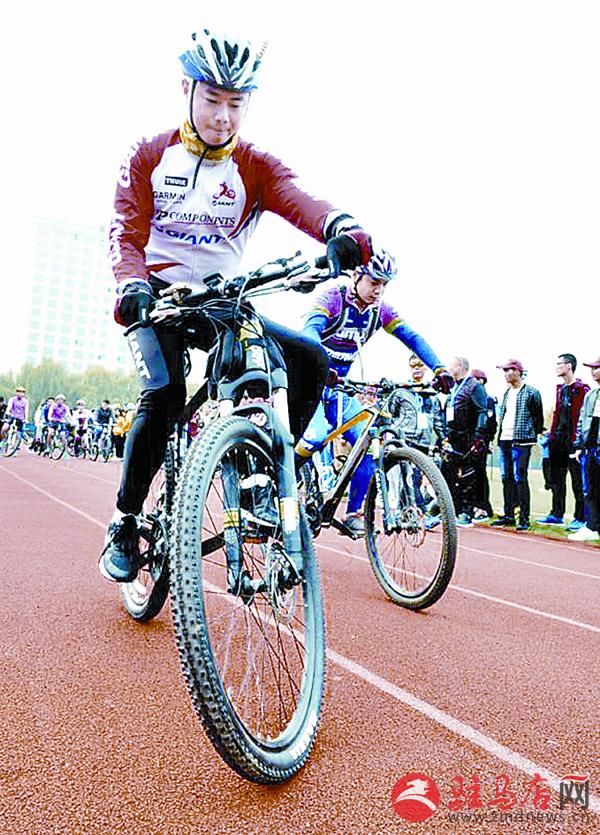 zhaol171075.jpg