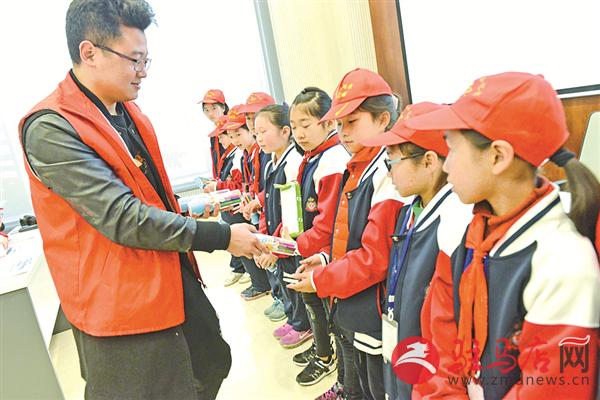 jiaoyp180392.jpg