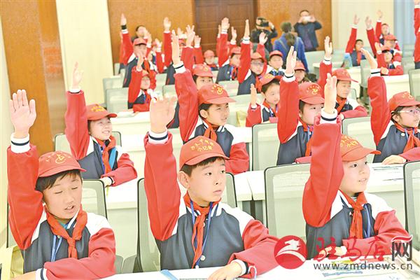 jiaoyp180385.jpg