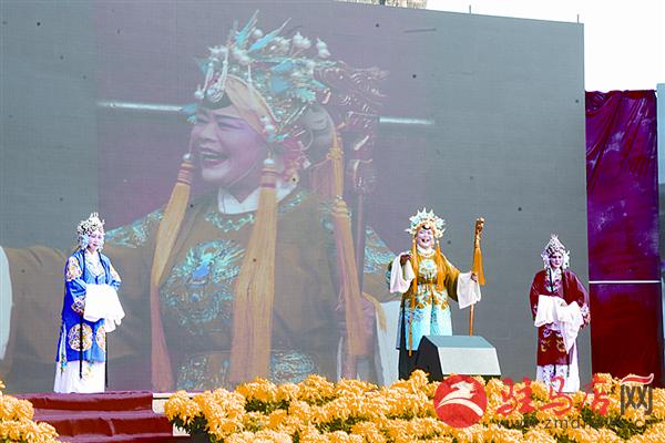 yangxh1810138.jpg