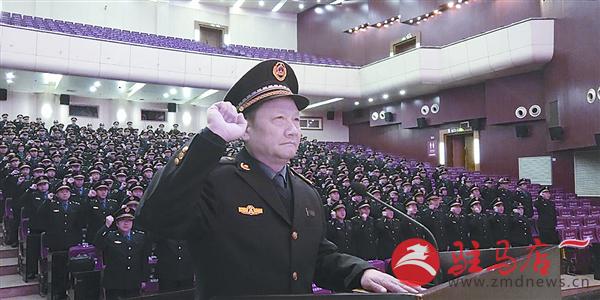qif1812631.jpg