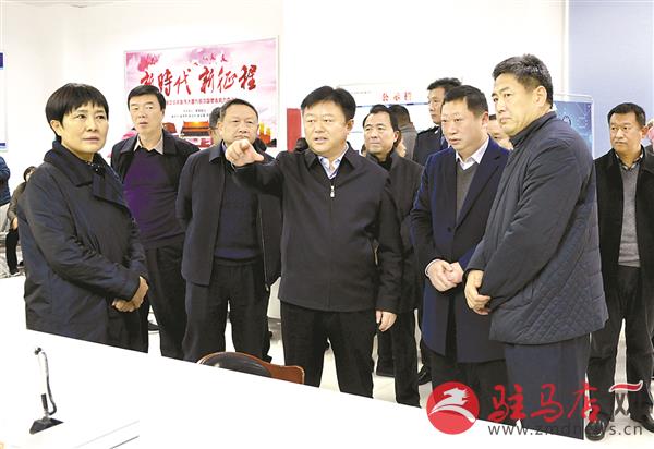 yangf181218.jpg