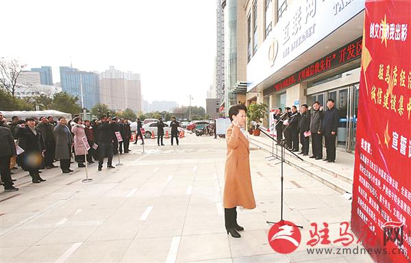 zhaol1812201.jpg