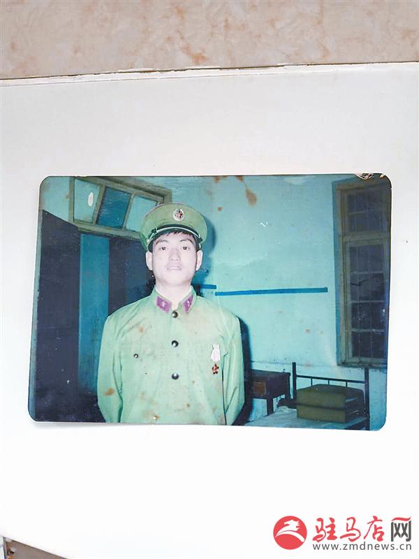 hxy1901159.jpg