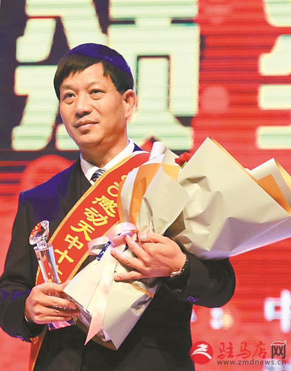 hxy1901197.jpg