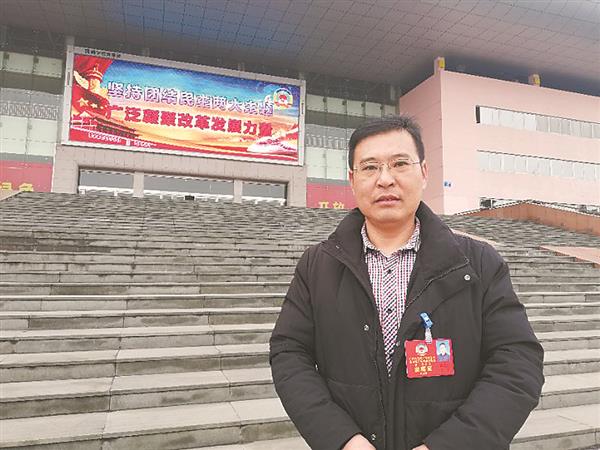 liujx1902244.jpg