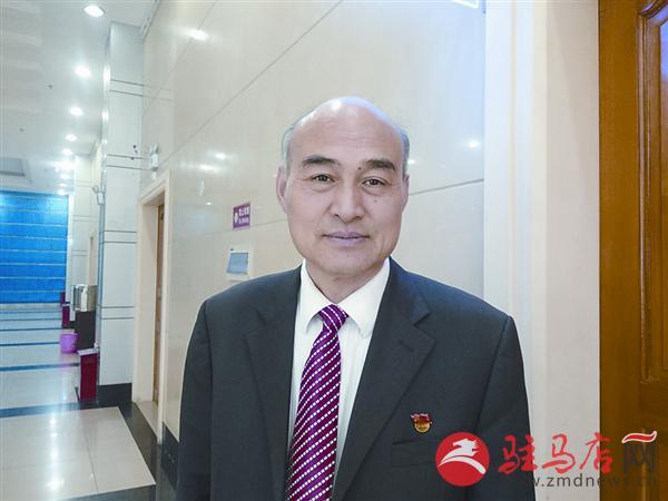 liujx1902288.jpg