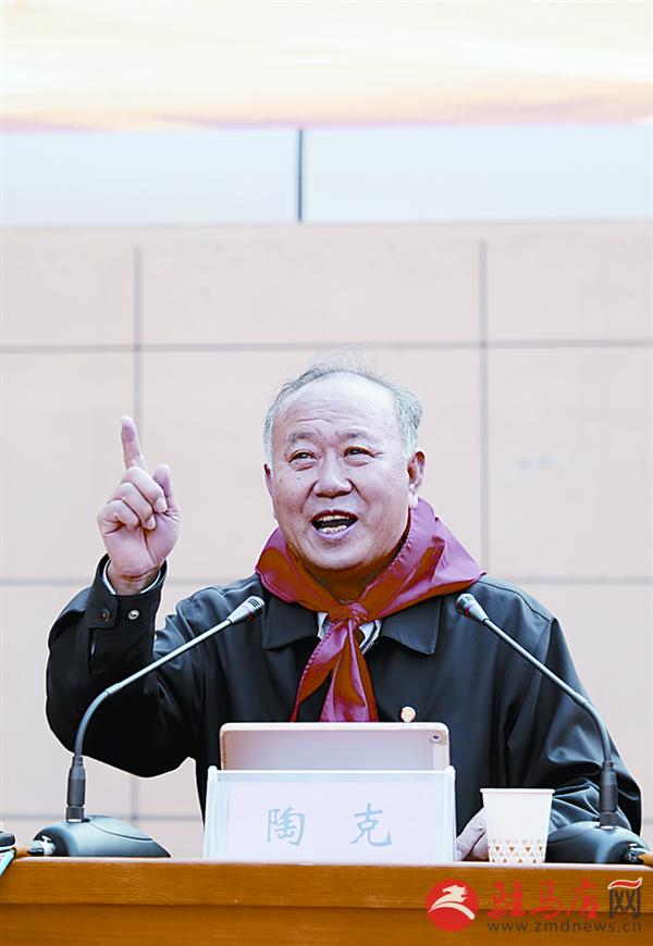 yangf190393.jpg