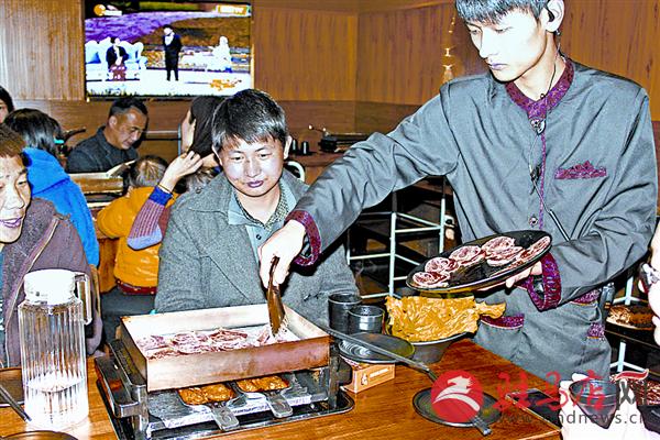 yuanzh160361.jpg
