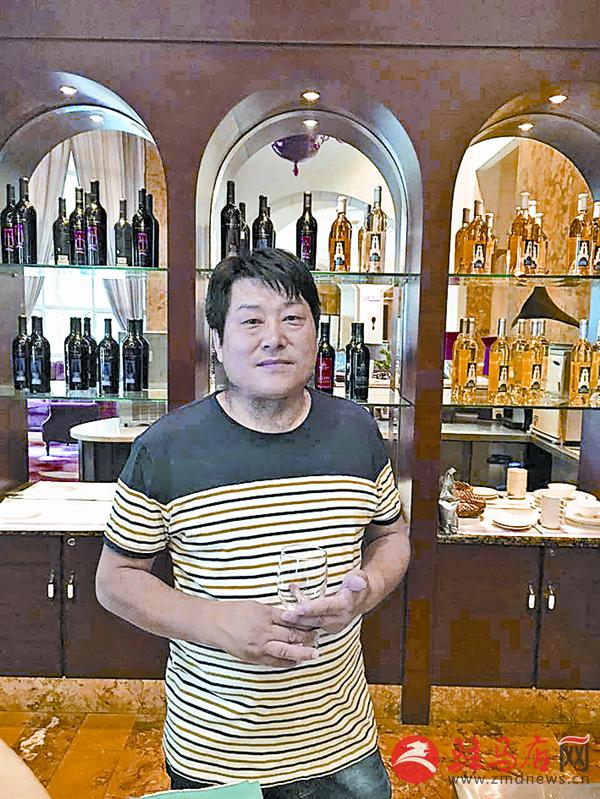 wangk16084.jpg
