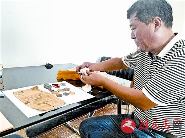 reny170890.jpg